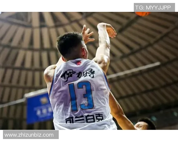 可兰白克的传奇人生与他对现代文化的深远影响探讨 可兰白克的传奇人生与他对现代文化的深远影响探讨